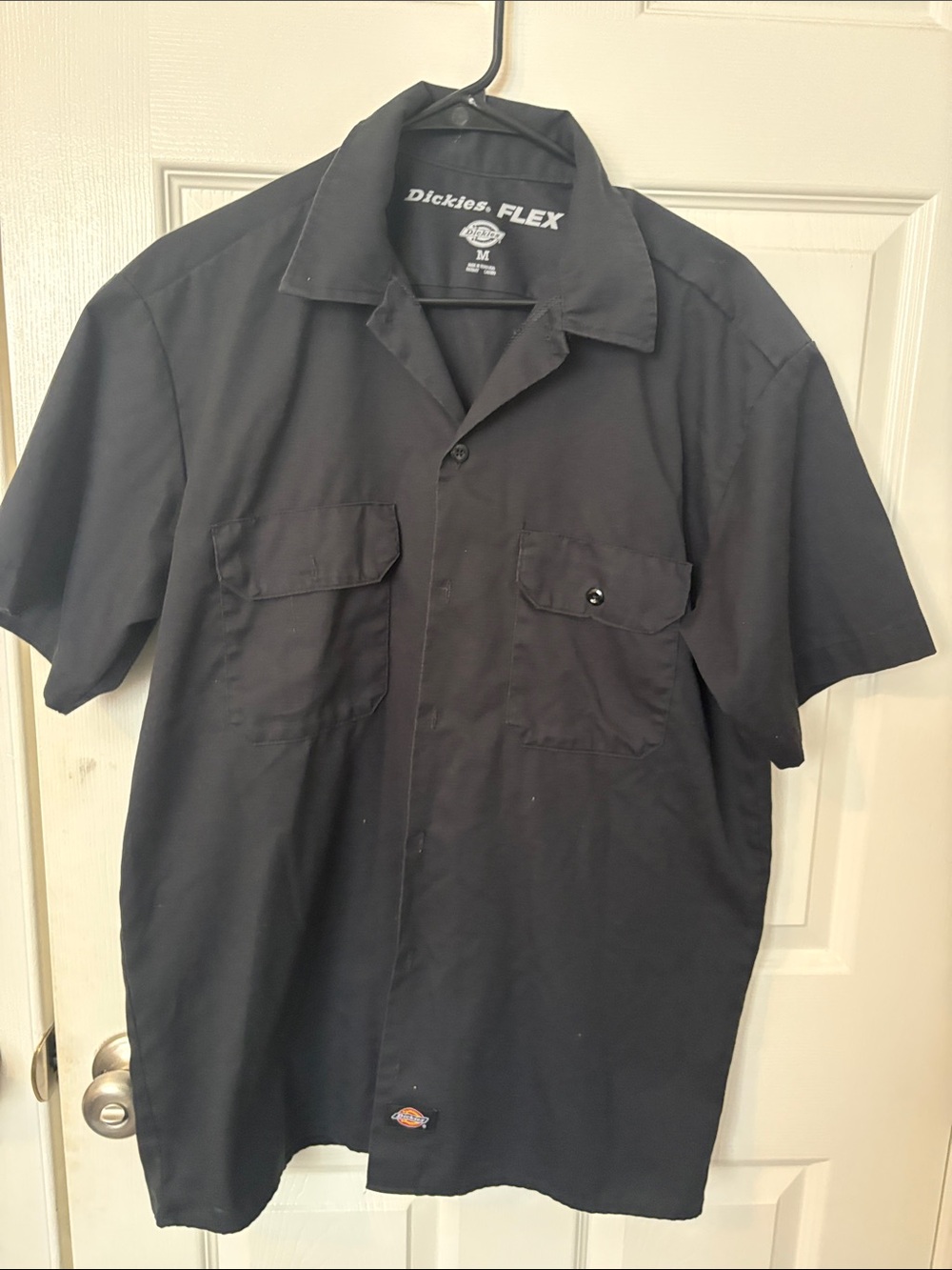 Dickies Black Short-Sleeve Button Down Work Shirt with Chest Pockets